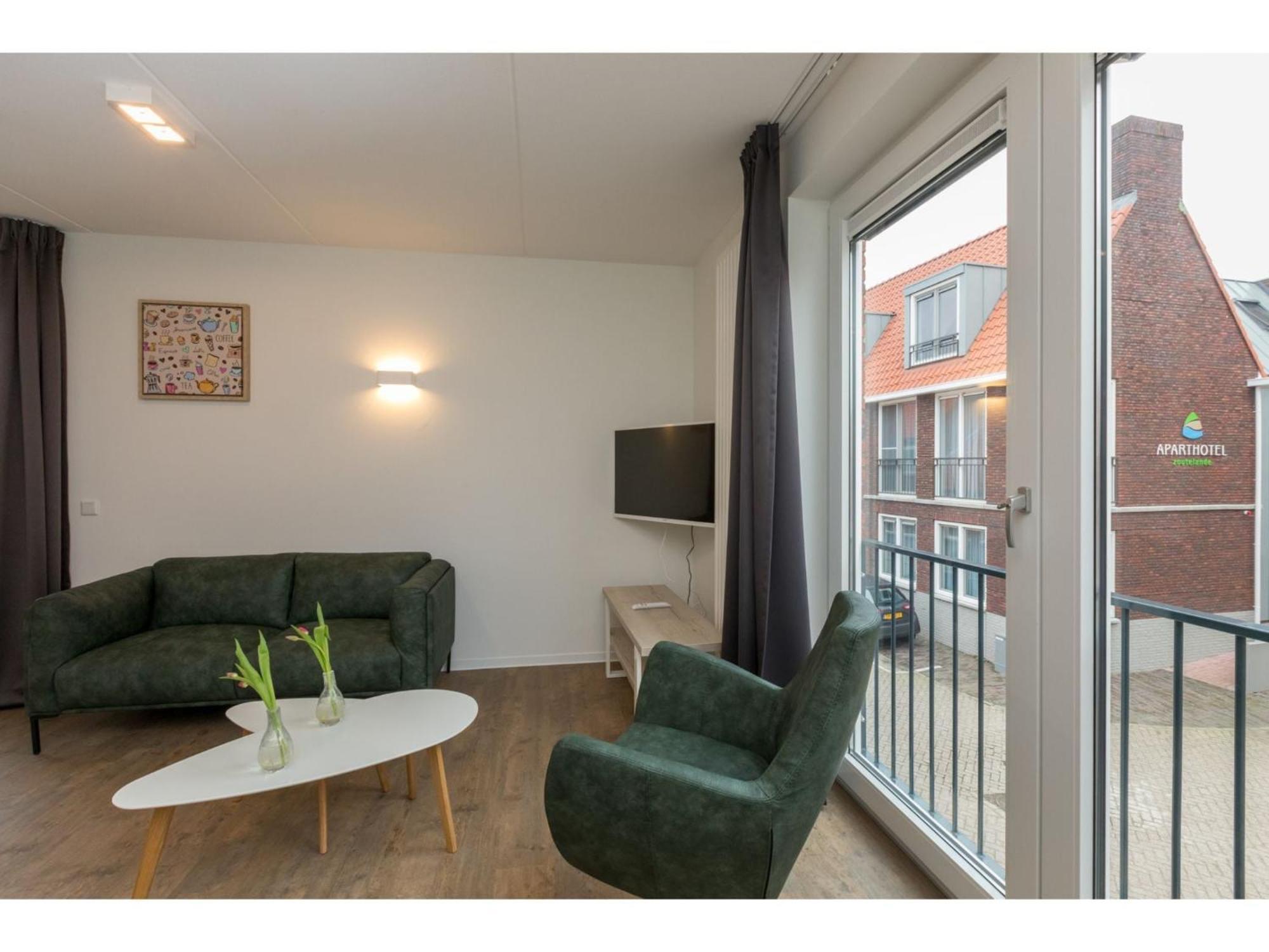 Luxurious Studio For 2 People A 1 Minute Walk From The Beach Of ザウテランデ エクステリア 写真