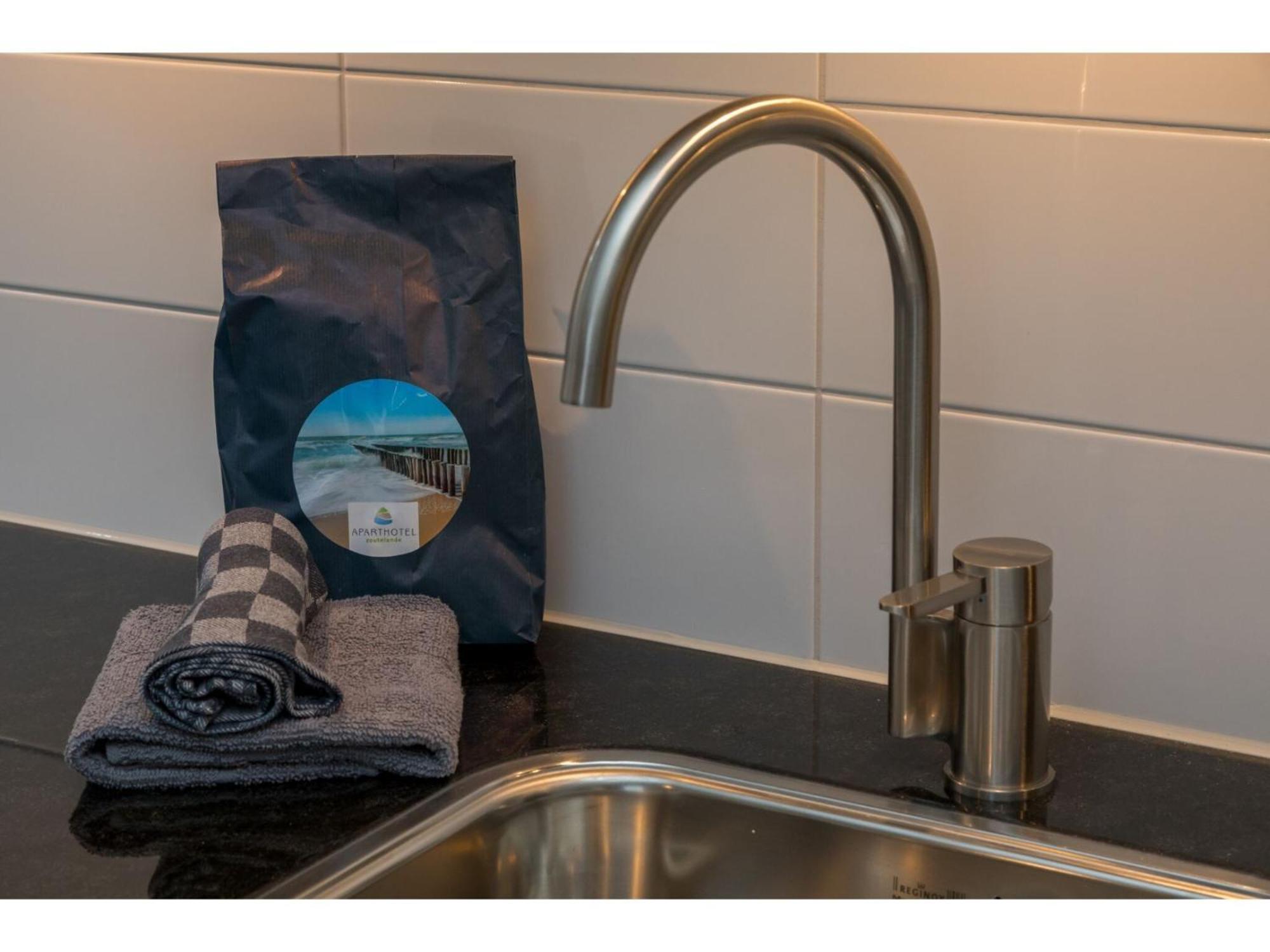 Luxurious Studio For 2 People A 1 Minute Walk From The Beach Of ザウテランデ エクステリア 写真