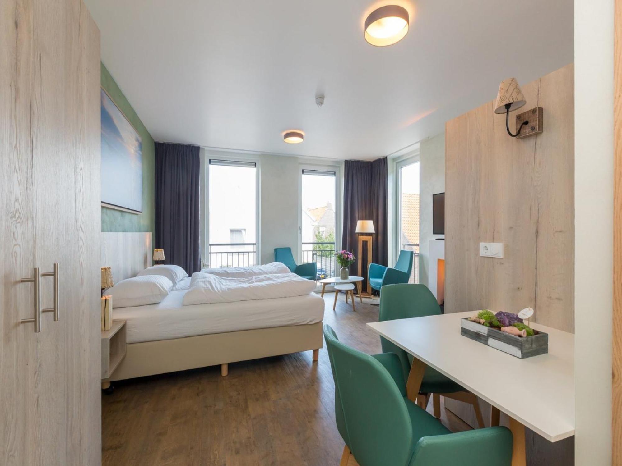 Luxurious Studio For 2 People A 1 Minute Walk From The Beach Of ザウテランデ エクステリア 写真